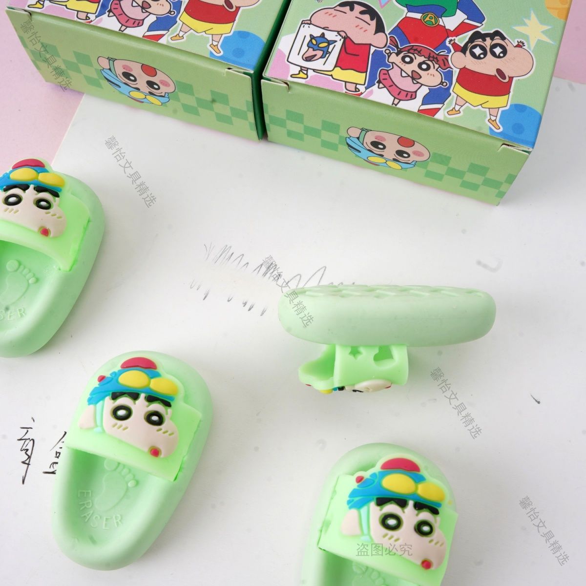 Crayon Shin-chan Slipper-Shape - Stationery Office recension och pris