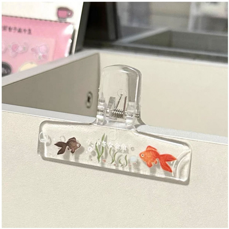 1PC Transparent Acrylic Goldfi - Binder Clip Assorted recension och pris